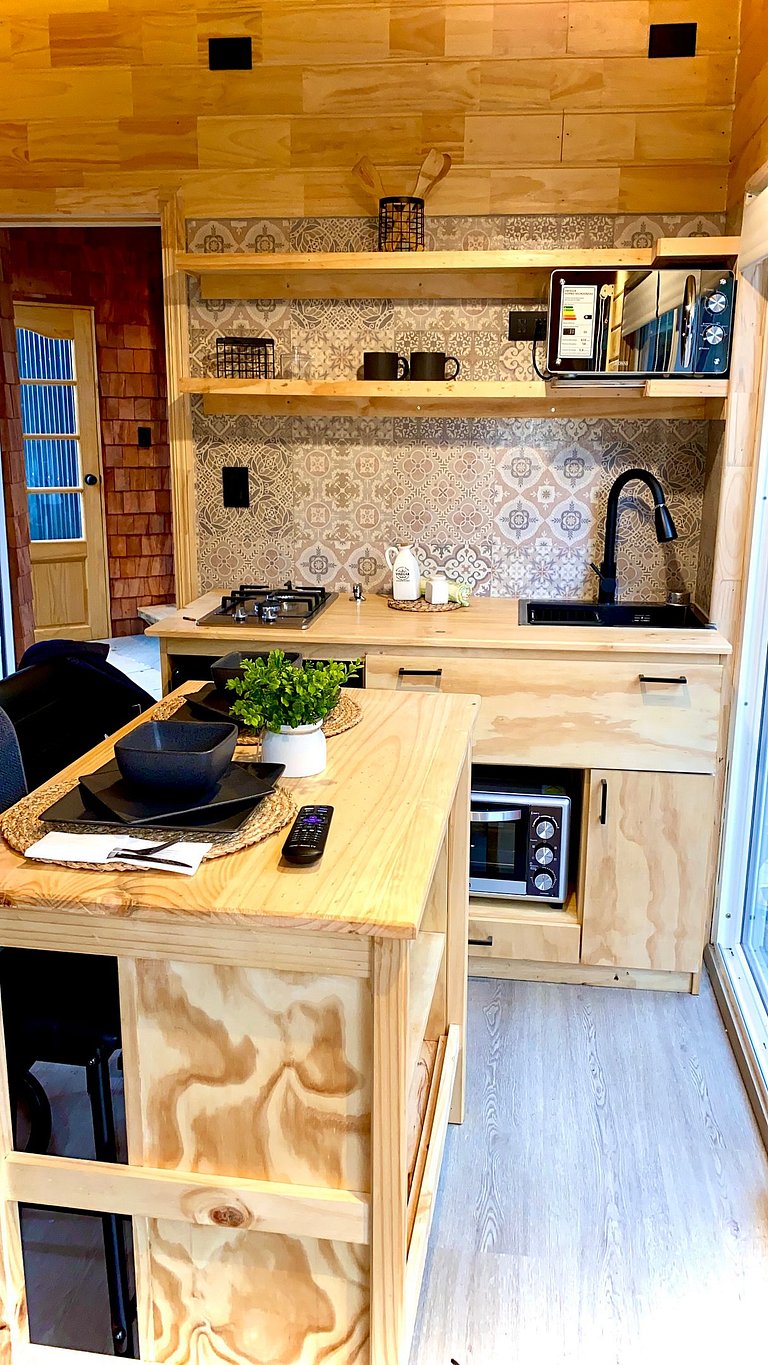 Container con tina temperada