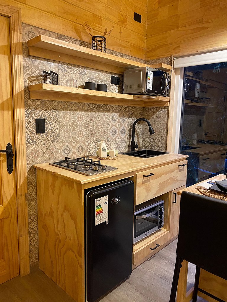 Container con tina temperada