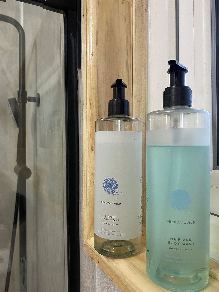 Container con tina temperada