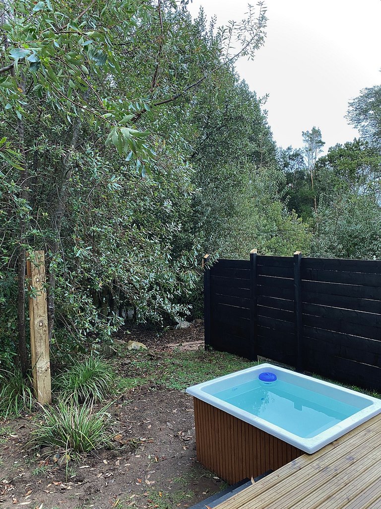 Container con tina temperada