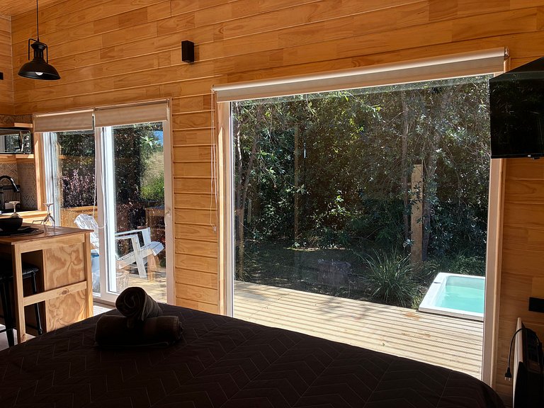 Container con tina temperada