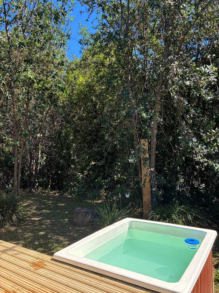 Container con tina temperada